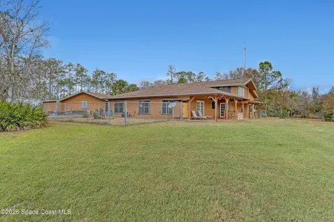32801 Us Highway 441 Highway N Okeechobee FL 34972
