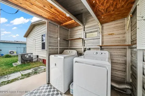 1945 Coco Plum Street NE Palm Bay FL 32905