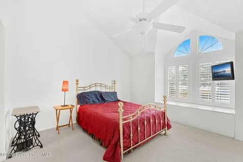 4740 Lake Waterford Way W Melbourne FL 32901