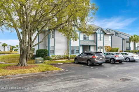 4740 Lake Waterford Way W Melbourne FL 32901