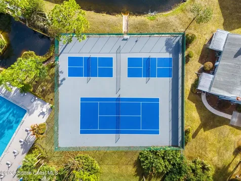 4740 Lake Waterford Way W Melbourne FL 32901