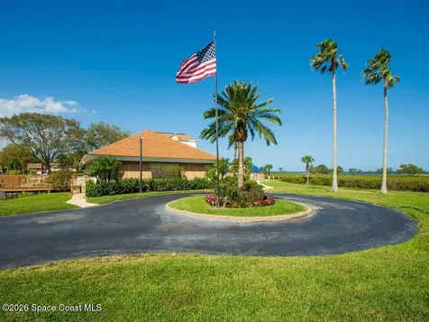 6240 E Mirror Lake Drive Sebastian FL 32958