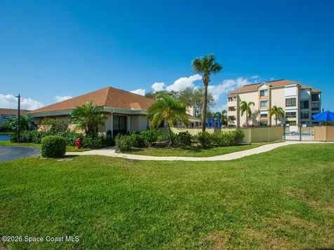6240 E Mirror Lake Drive Sebastian FL 32958