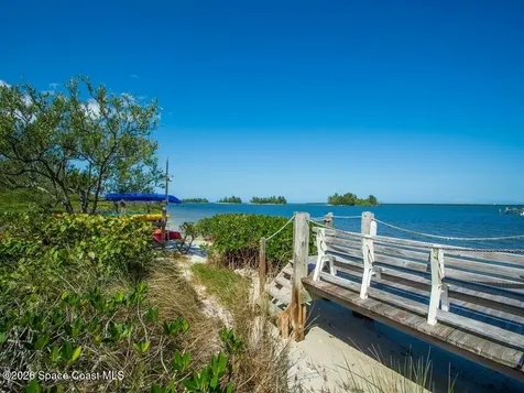 6240 E Mirror Lake Drive Sebastian FL 32958