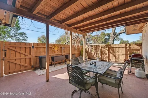 1656 S Park Avenue Titusville FL 32780