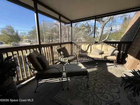 1656 S Park Avenue Titusville FL 32780