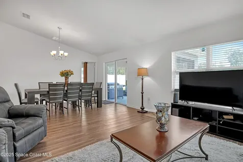 1028 Corbin Circle SW Palm Bay FL 32908