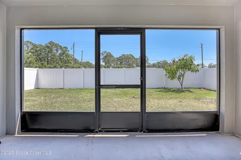 1028 Corbin Circle SW Palm Bay FL 32908