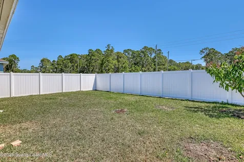 1028 Corbin Circle SW Palm Bay FL 32908
