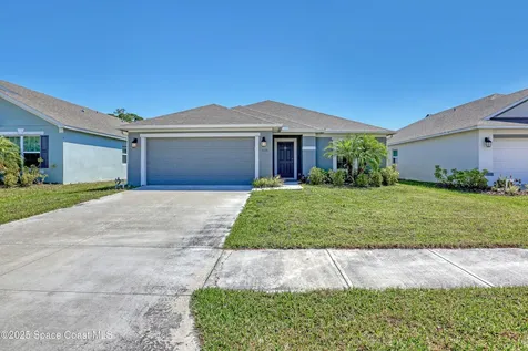 1028 Corbin Circle SW Palm Bay FL 32908