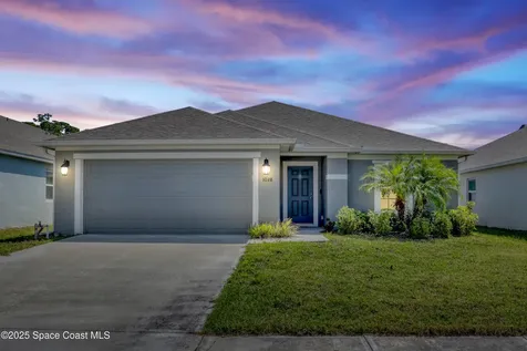 1028 Corbin Circle SW Palm Bay FL 32908
