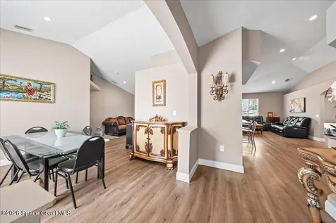 1323 Beche Street SE Palm Bay FL 32909