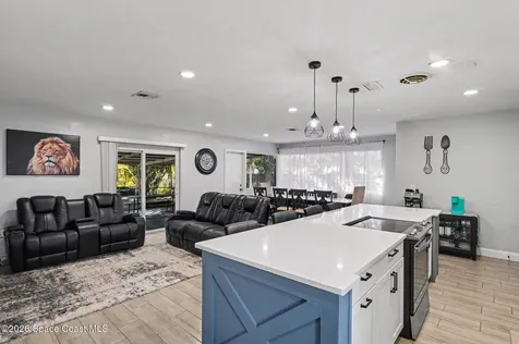 809 Espanola Way Melbourne FL 32901