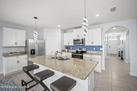 1685 Mineral Loop Drive NW Palm Bay FL 32907