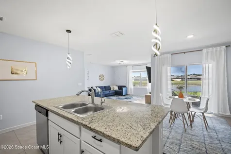 1685 Mineral Loop Drive NW Palm Bay FL 32907