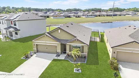 1685 Mineral Loop Drive NW Palm Bay FL 32907