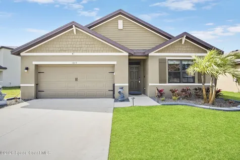 1685 Mineral Loop Drive NW Palm Bay FL 32907