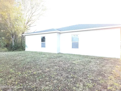 2521 Pond Street Melbourne FL 32901