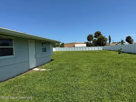2394 Shenandoah Road NE Palm Bay FL 32905