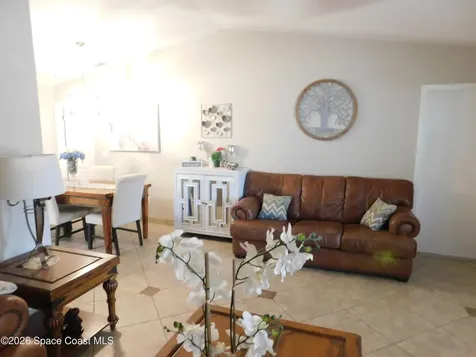 1241 Ashland Avenue SE Palm Bay FL 32909