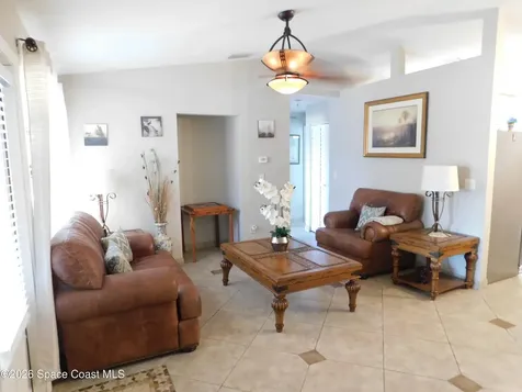1241 Ashland Avenue SE Palm Bay FL 32909