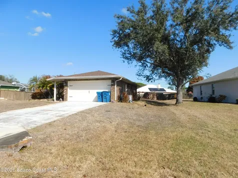 1241 Ashland Avenue SE Palm Bay FL 32909