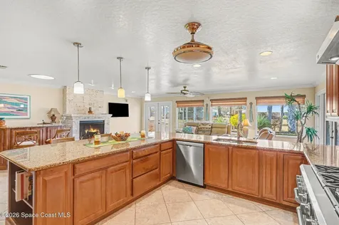 1314 Pilgrim Avenue Melbourne FL 32940