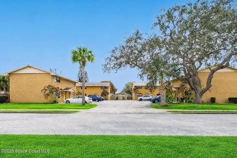 25 Elton Street Melbourne FL 32935