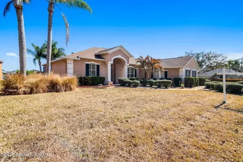 4827 Alamanda Drive Melbourne FL 32940