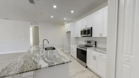 371 Halloran Street SE Palm Bay FL 32909