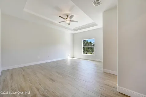 371 Halloran Street SE Palm Bay FL 32909