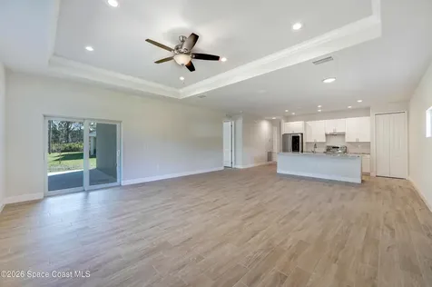 371 Halloran Street SE Palm Bay FL 32909