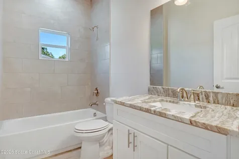 371 Halloran Street SE Palm Bay FL 32909