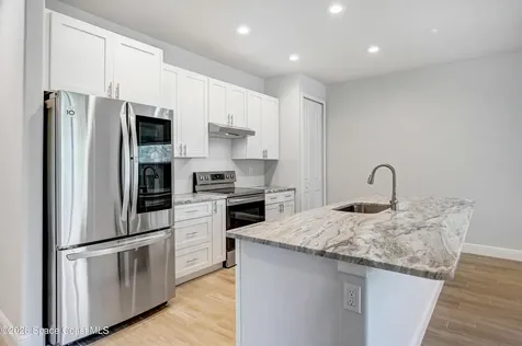 371 Halloran Street SE Palm Bay FL 32909