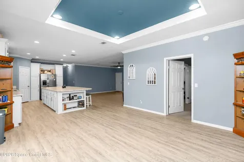 9175 Freedom Road Mims FL 32754