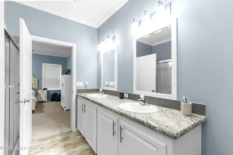 9175 Freedom Road Mims FL 32754
