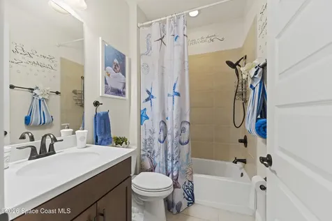 8263 Loren Cove Drive Melbourne FL 32940