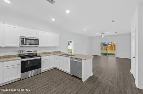 1299 Bluff Avenue NE Palm Bay FL 32907