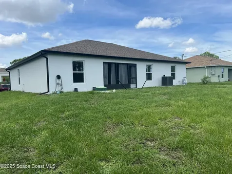 259 Wilton Avenue SW Palm Bay FL 32908