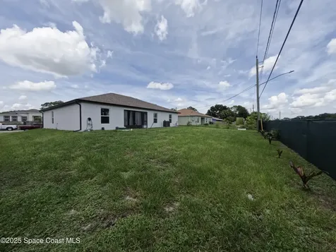 259 Wilton Avenue SW Palm Bay FL 32908