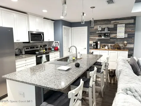 259 Wilton Avenue SW Palm Bay FL 32908
