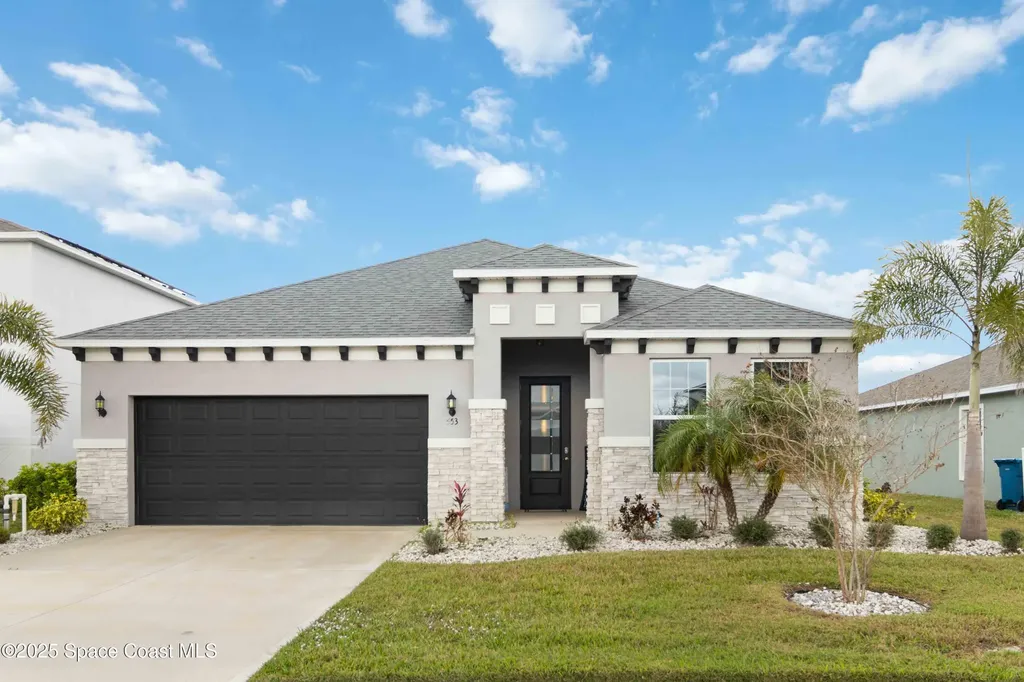 553 Cooper Court SW Palm Bay FL 32908