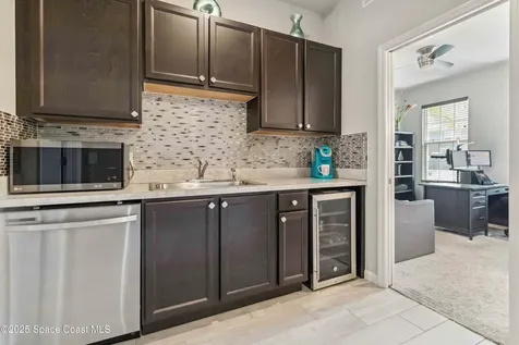 553 Cooper Court SW Palm Bay FL 32908