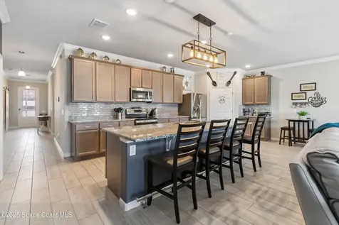 553 Cooper Court SW Palm Bay FL 32908