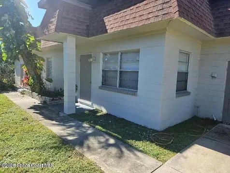 18 North Court Indialantic FL 32903