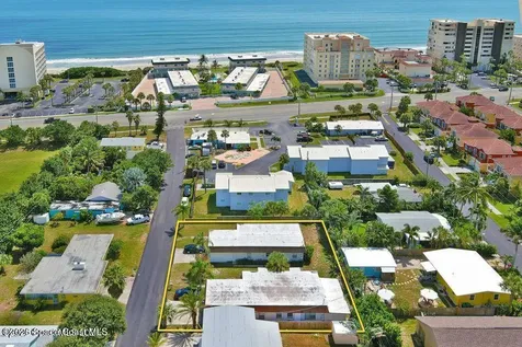 18 North Court Indialantic FL 32903