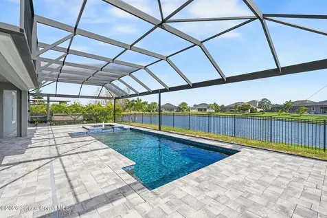 7661 Paragrass Avenue Melbourne FL 32940