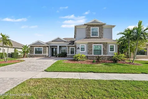 7661 Paragrass Avenue Melbourne FL 32940
