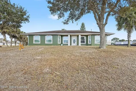 598 Gantry Street SW Palm Bay FL 32908