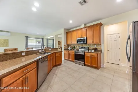102 Salazar Lane Sebastian FL 32958